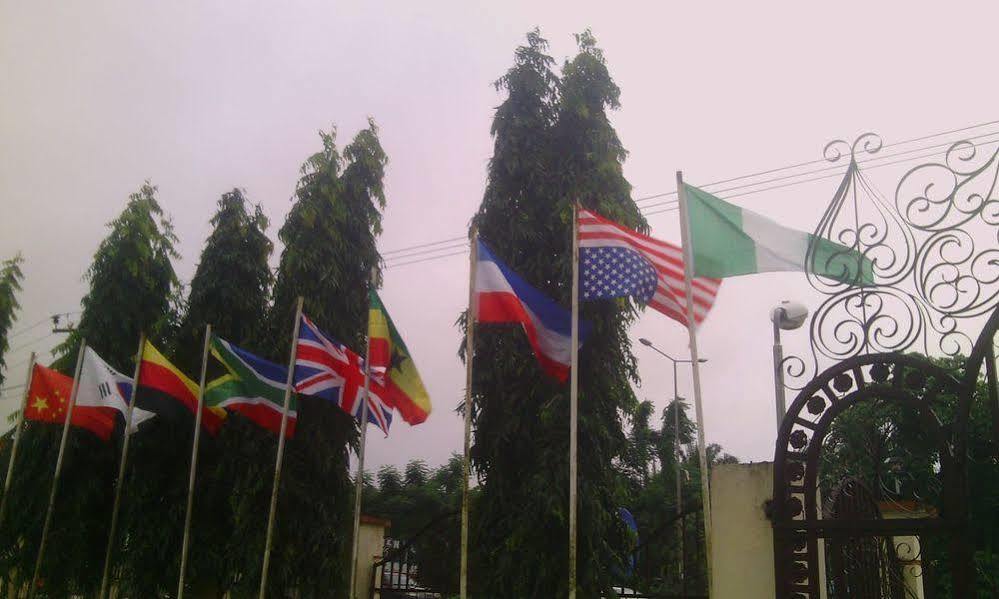 Tiffany Hotel And Towers Imogwu-Agwa المظهر الخارجي الصورة