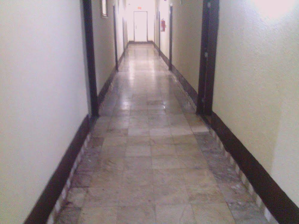 Tiffany Hotel And Towers Imogwu-Agwa المظهر الخارجي الصورة